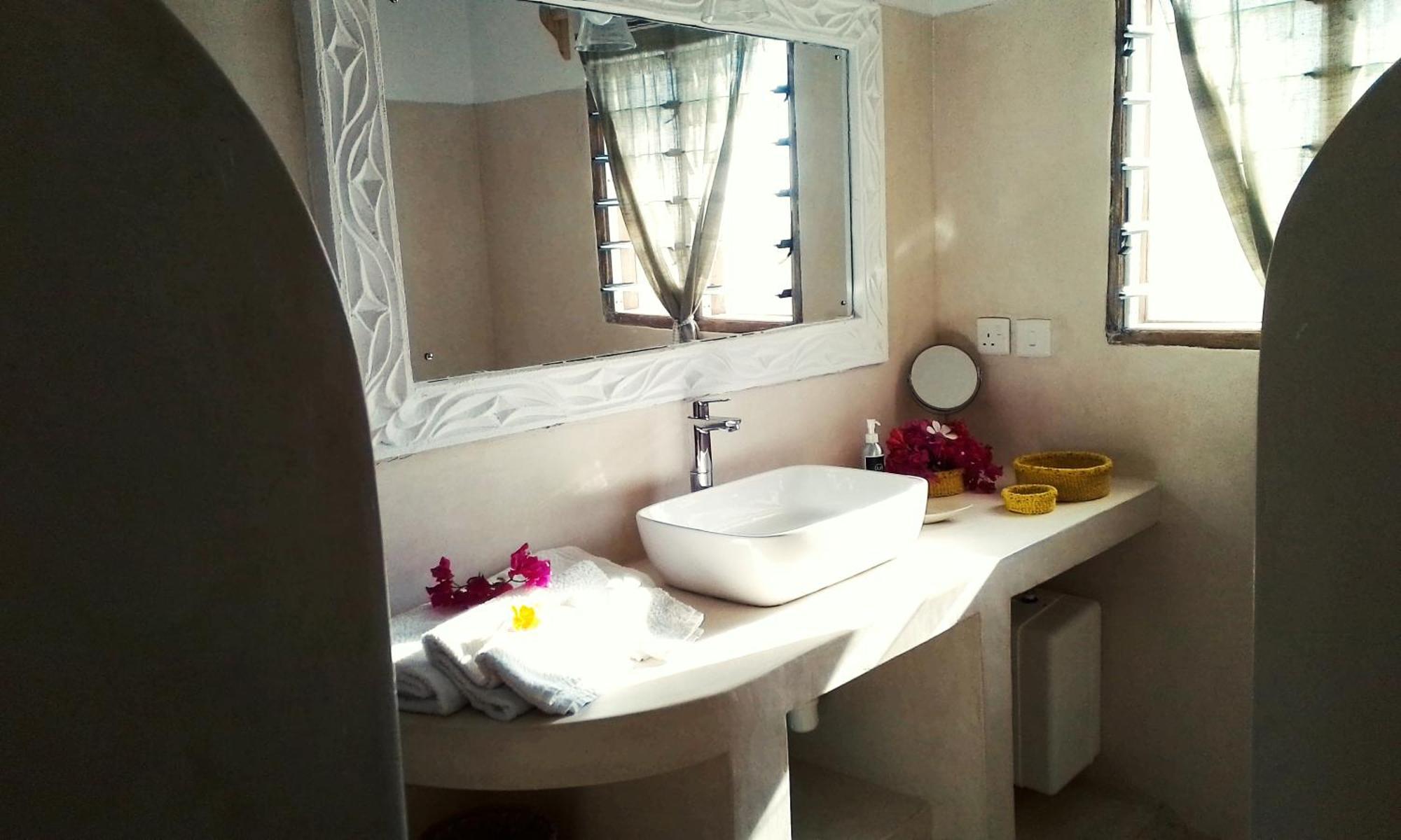 Shira House Panzió Watamu Kültér fotó