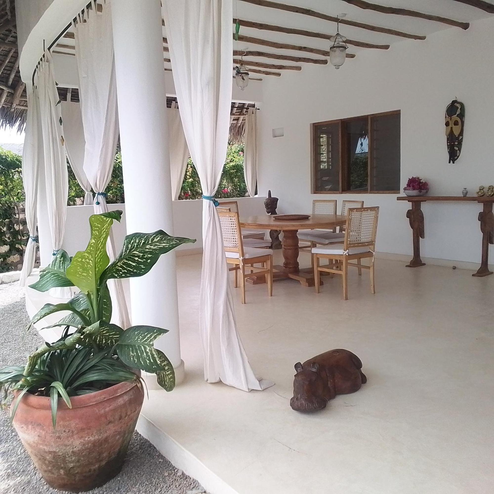Shira House Panzió Watamu Kültér fotó